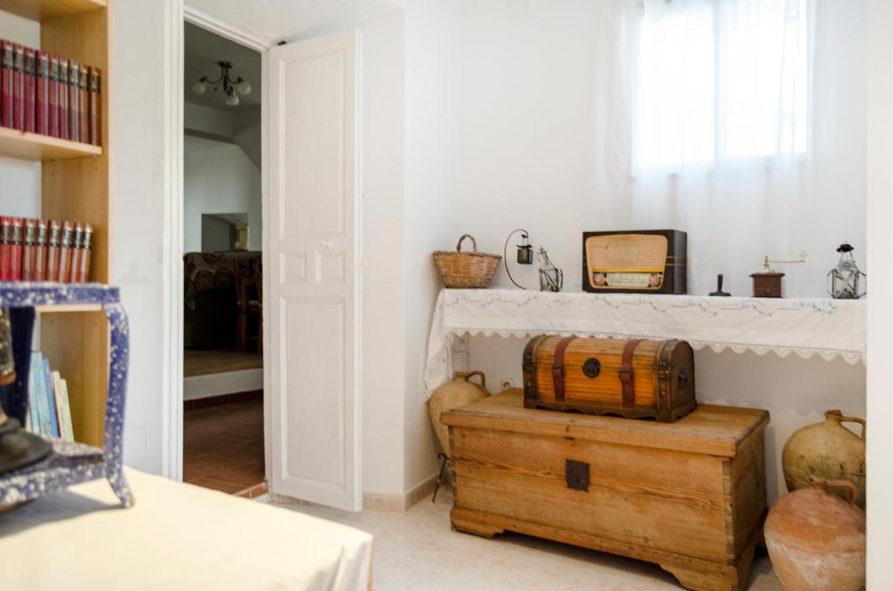 Вилла Alquiler Rural Cutar, Casa Robles Экстерьер фото